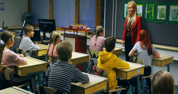 In Finnland wurde eine “Schule der Zukunft” eröffnet, in der es keine Klasseneinteilung gibt