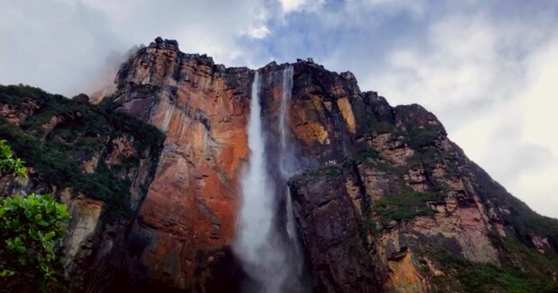 Viele Emotionen: Picknick 90 Meter über einem rauschenden Wasserfall